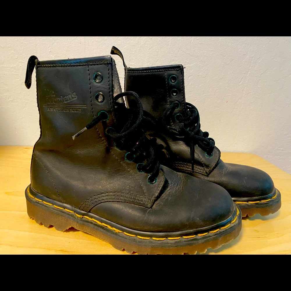 Doc martens classic boots vintage excellent condition